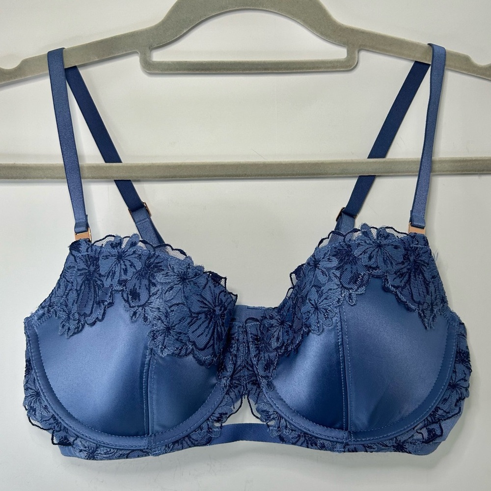 Aerie Blue Lace Lightly Lined Adjustable Strap Bra 36C